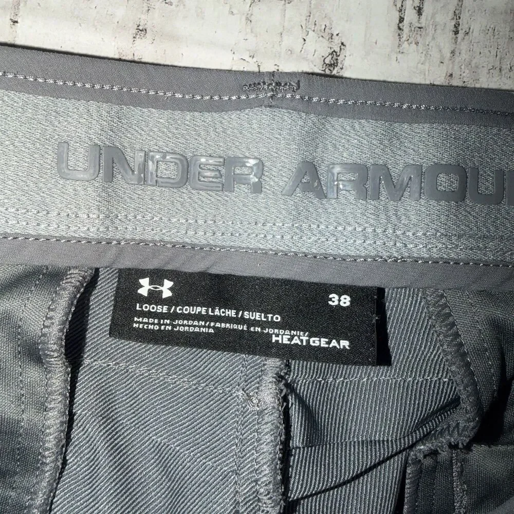 Under Armour Men’s Golf Shorts Gray Heatgear Performance Flat Front Size 38